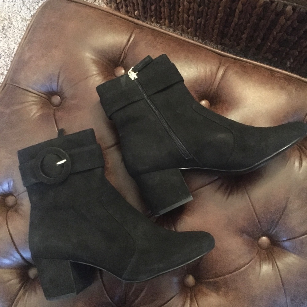 Nine West suede bootie